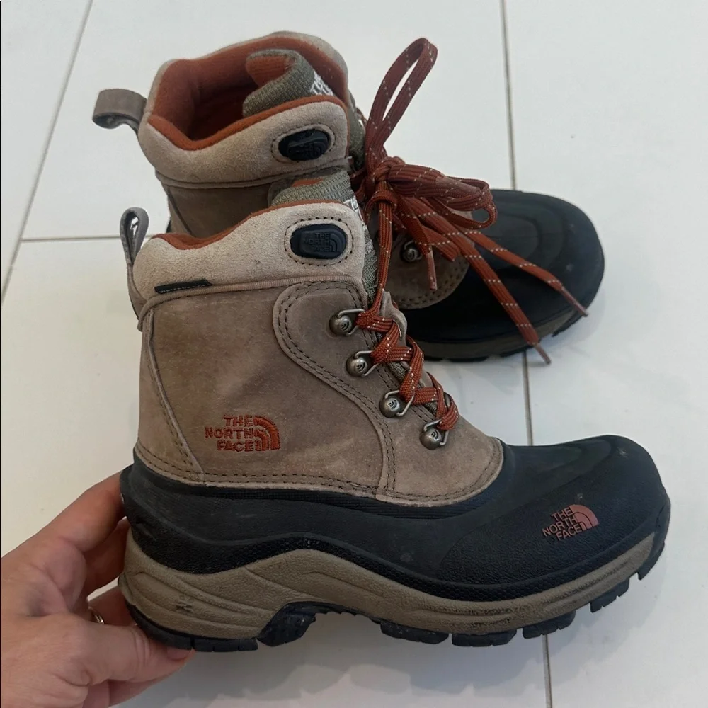 The North Face Kids' Tan and Brown Winter Boots 1 insulated waterproof thermal